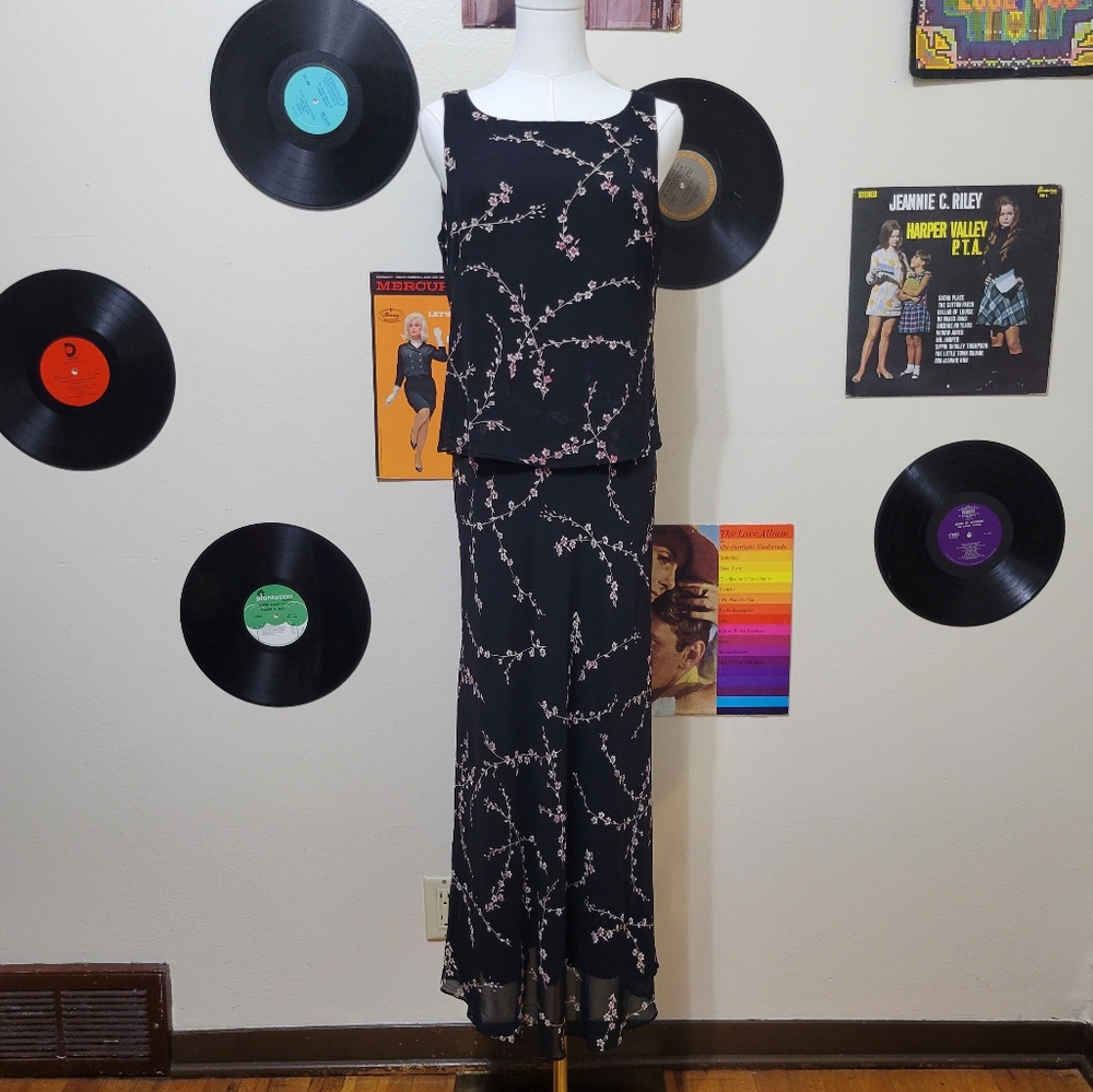 Jones New York | Black Cherry Blossom Maxi Dress